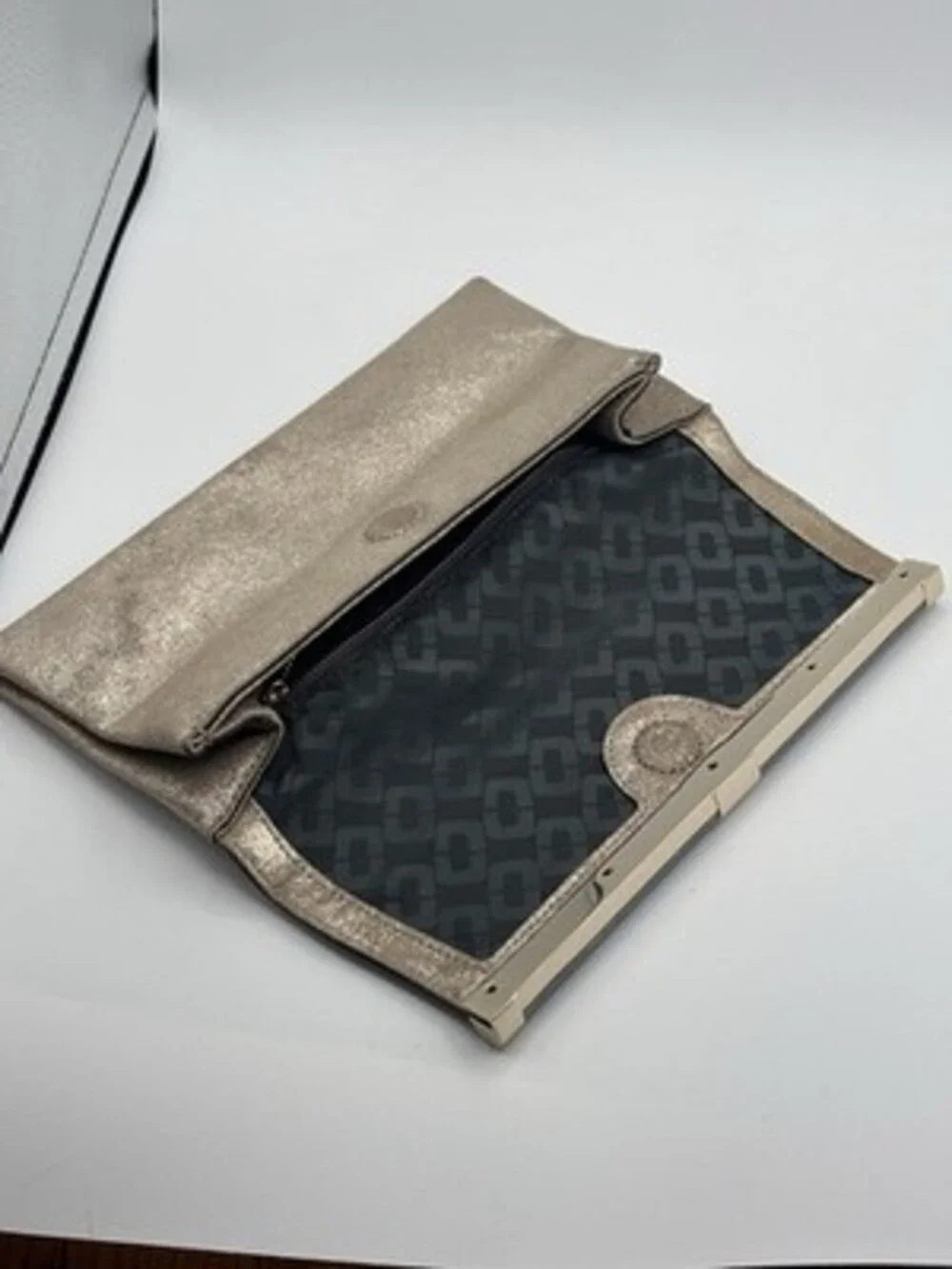 Diane von Furstenberg Metallic Gold Clutch Metal Magnetic Heavy Gorgeous!